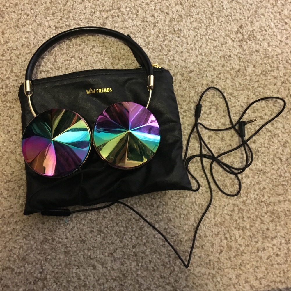 🔥PRICE DROP🔥Frends Taylor oil slick headphones